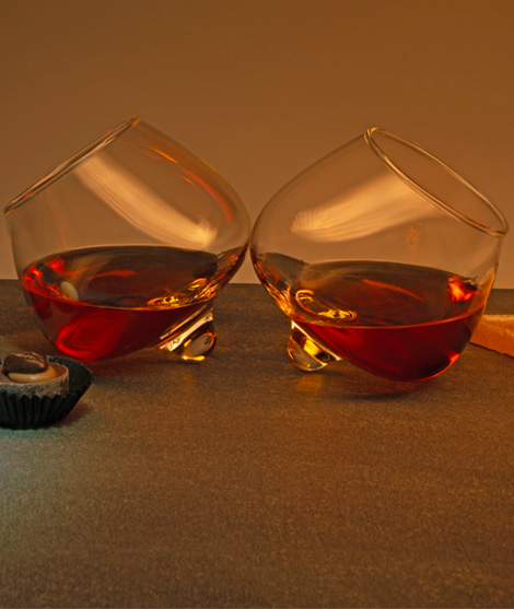 Cognac-brandy-glas-hangefertigt-cognac-brandy-glass-handmade-neman-glassworksneman