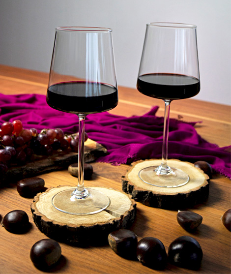 Rotwein-glas-hangefertigt-redwine-glass-handmade-neman-glassworksneman