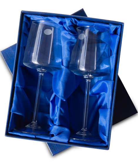 Weisswein-gläser-in-einer-geschenkverpackung - whitewine-glasses-gift-packaging-handmade-neman-glassworksneman